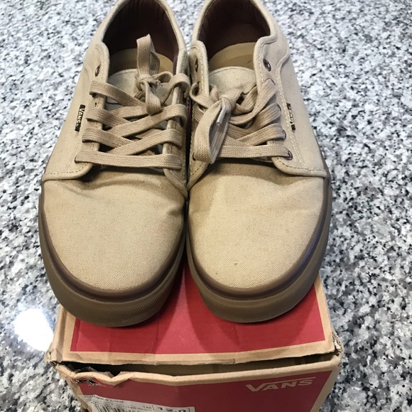 vans chukka low cornstalk & gum skate shoes